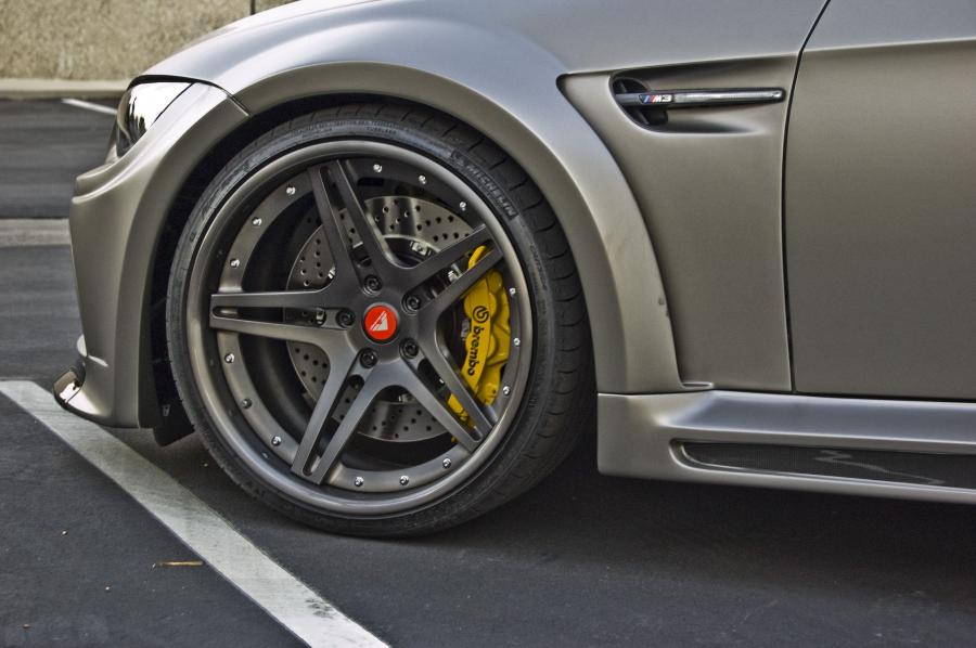  BMW M3 GTRS3 by Vorsteiner 2011 года  (фото 4 из 18)